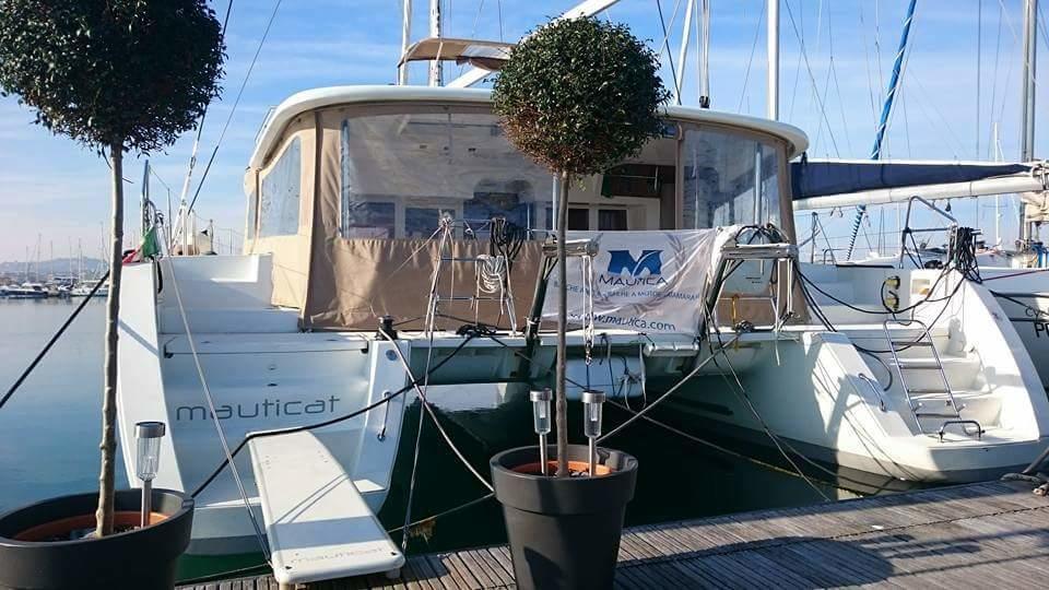 Catamarano Mauticat Hotel Pescara Luaran gambar