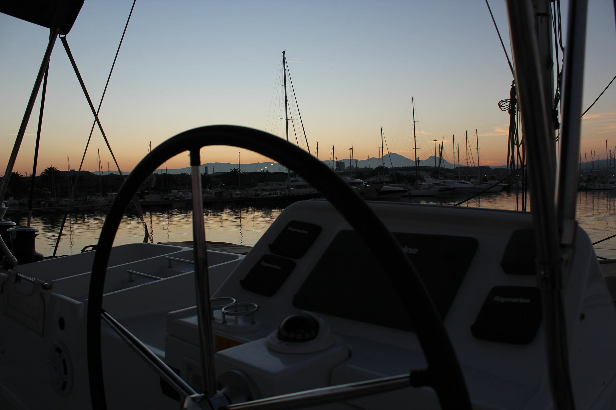 Catamarano Mauticat Hotel Pescara Luaran gambar